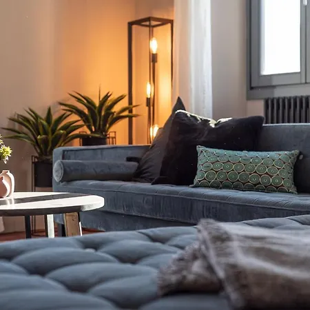 Tatil Evi Al Castello - Pool - Direkte Seefront - 12 Gaeste - 4sz - 4 Baeder Rezzonico