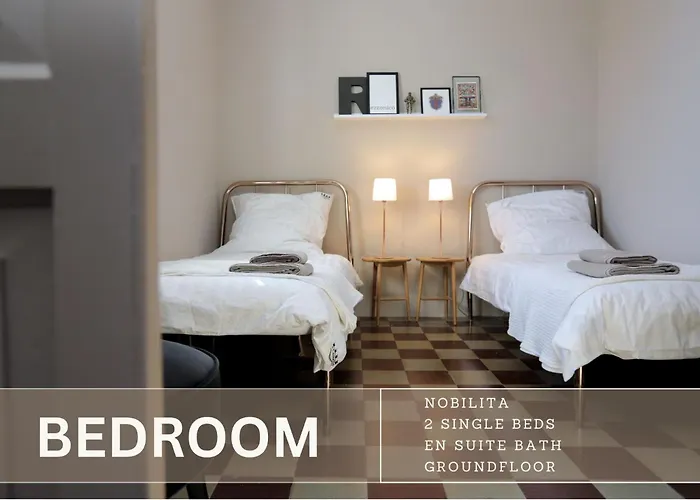 Al Castello - Pool - Direkte Seefront - 12 Gaeste - 4sz - 4 Baeder Prázdninový dům *